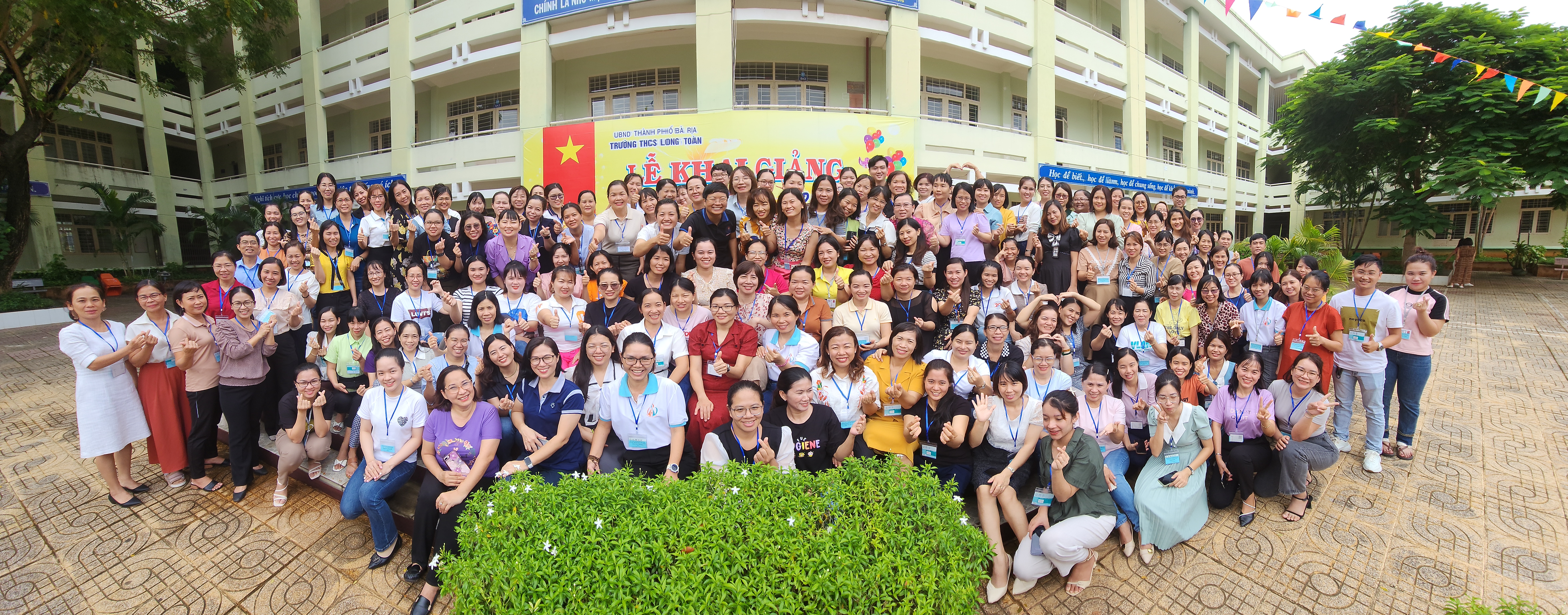 Hàng trăm giáo viên DHTC tại workshop